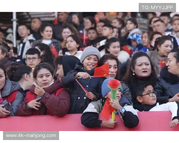 新疆足球邀请赛落幕，和田逆转夺冠展地域凝聚力